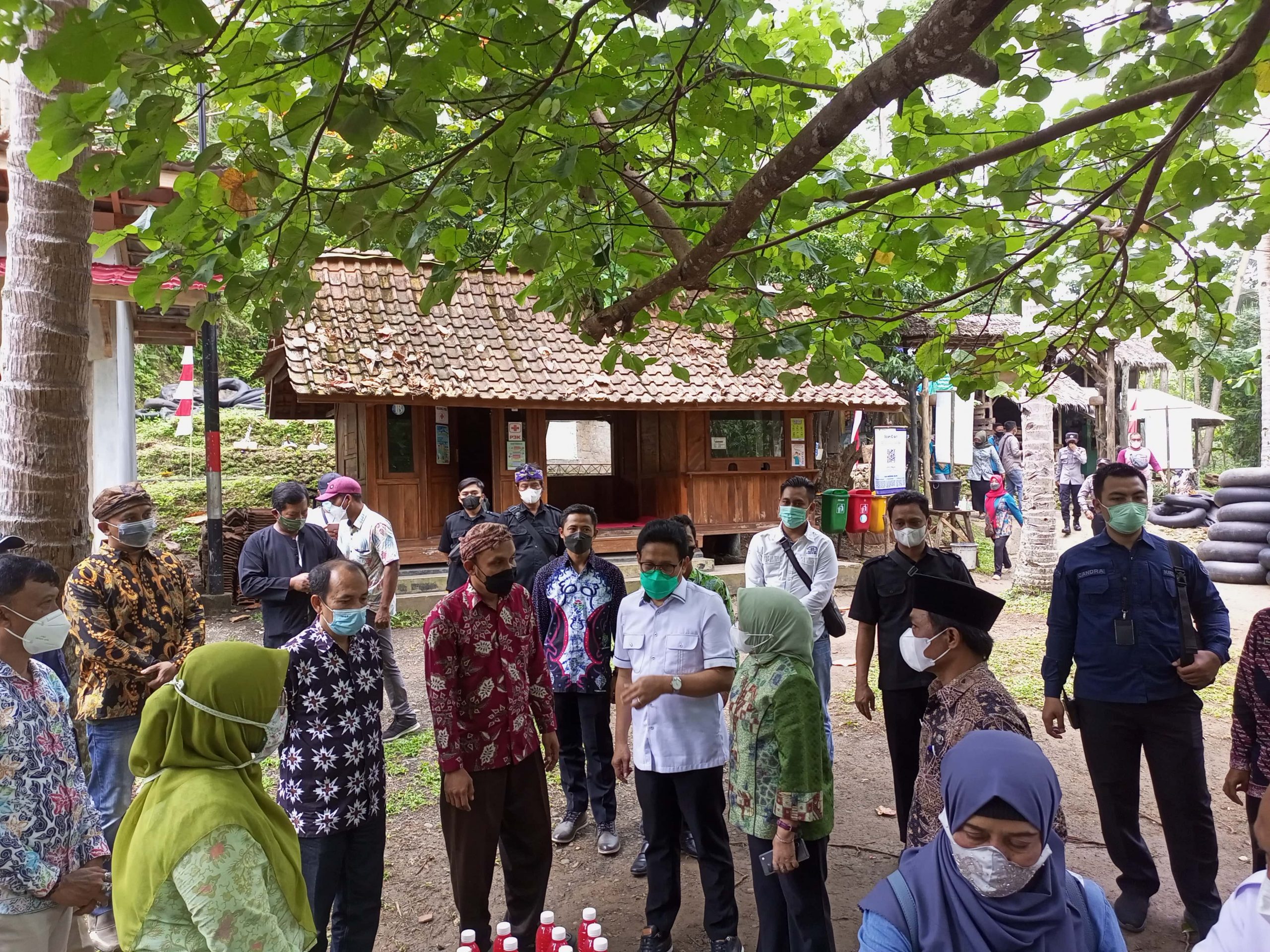 Menteri Desa Tinjau Desa Wisata Selasari